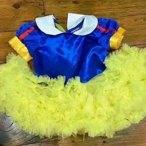 Dressy Daisy Girls' Princess Costume Halloween Snow White Party Tutu Dresses - Picture 4 of 12